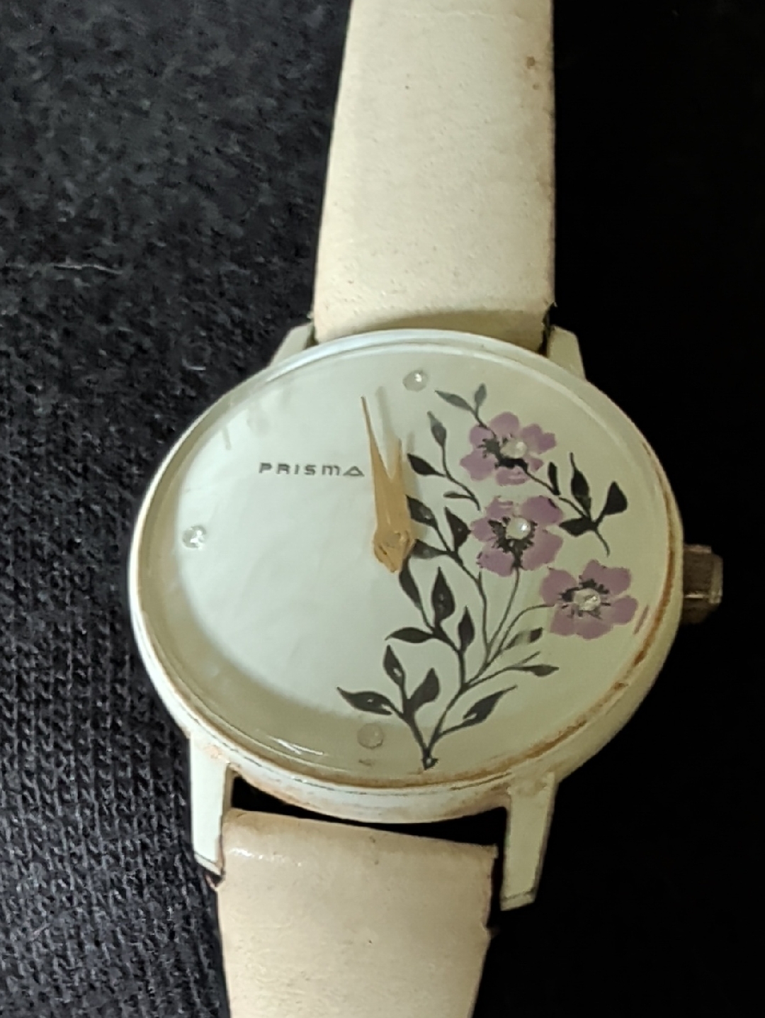 Prisma Floral Dial Ladies Timepiece Damaged